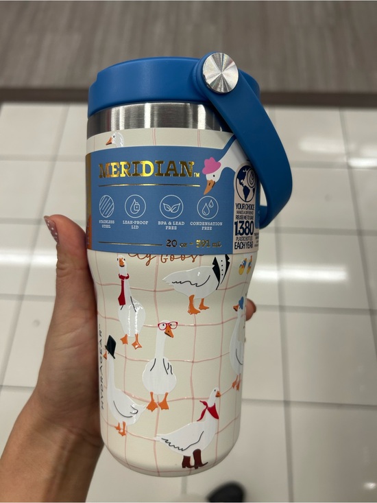 Other - NWT Meridian blue goose Stainless Steel Water Bottle - 20 oz